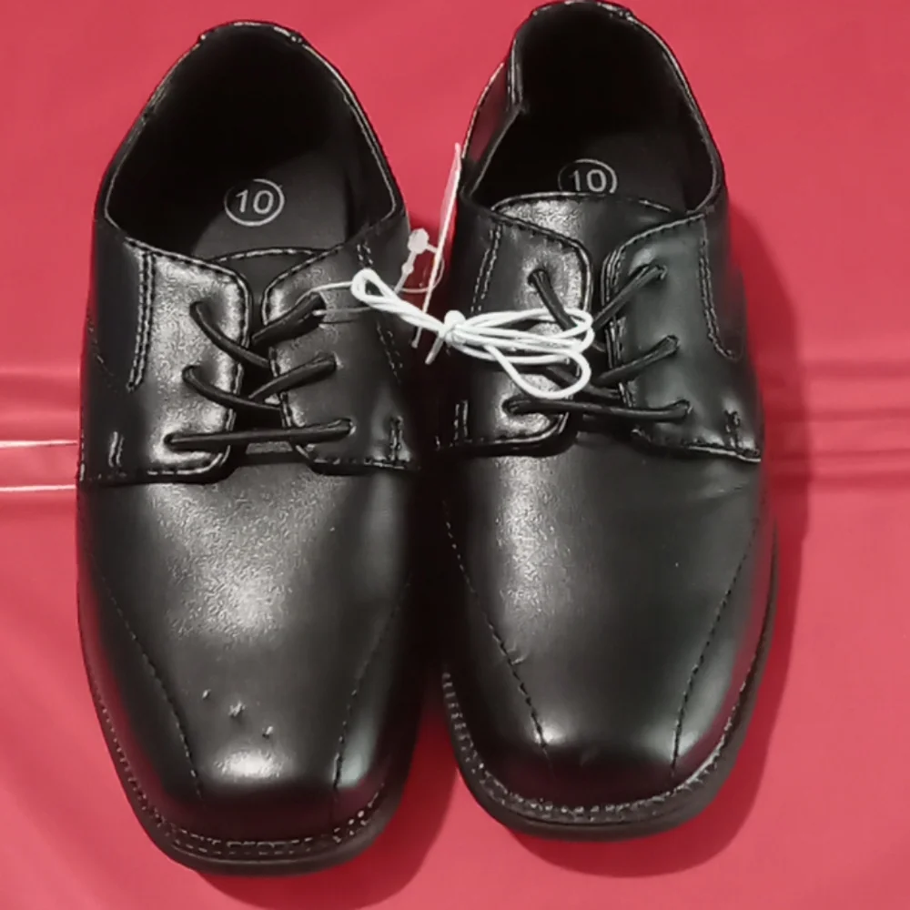 Dress shoes